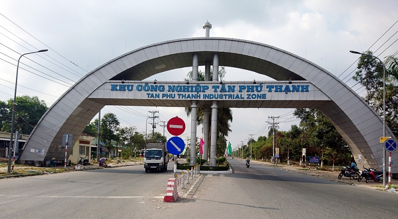 hau giang chap thuan chu truong dau tu du an mo rong nha xuong nha kho khu cong nghiep tan phu thanh