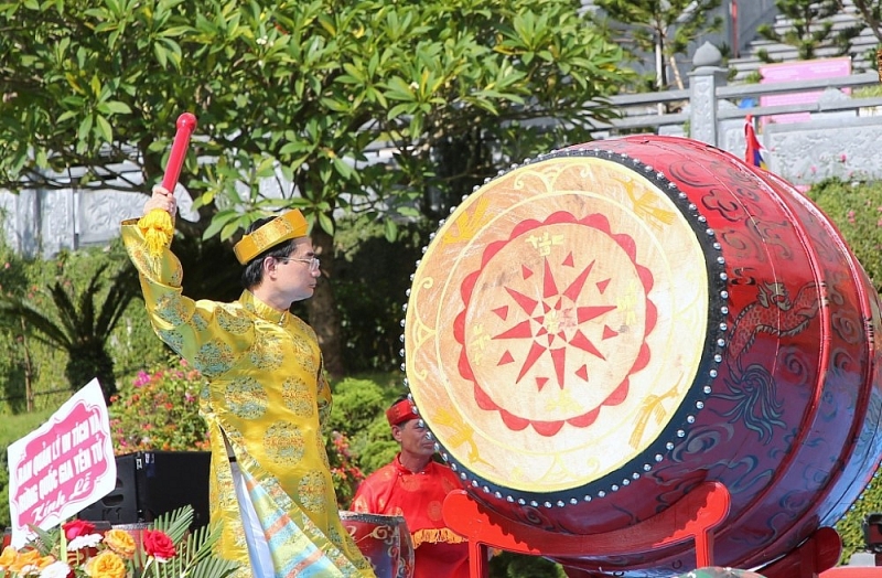 quang ninh mo le khai hoi den cua ong