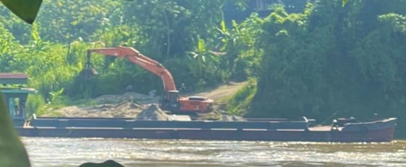 tam nong phu tho vi sao ben cat khong phep van ngang nhien hoat dong duoi chan cau phong chau