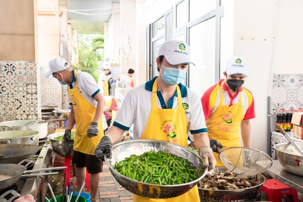 Bữa cơm yêu thương - Chia sẻ để gần nhau hơn