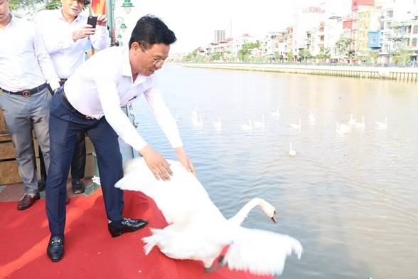 hong bang hai phong diem sang ve cong tac cai cach hanh chinh quan ly trat tu do thi dam bao an sinh xa hoi