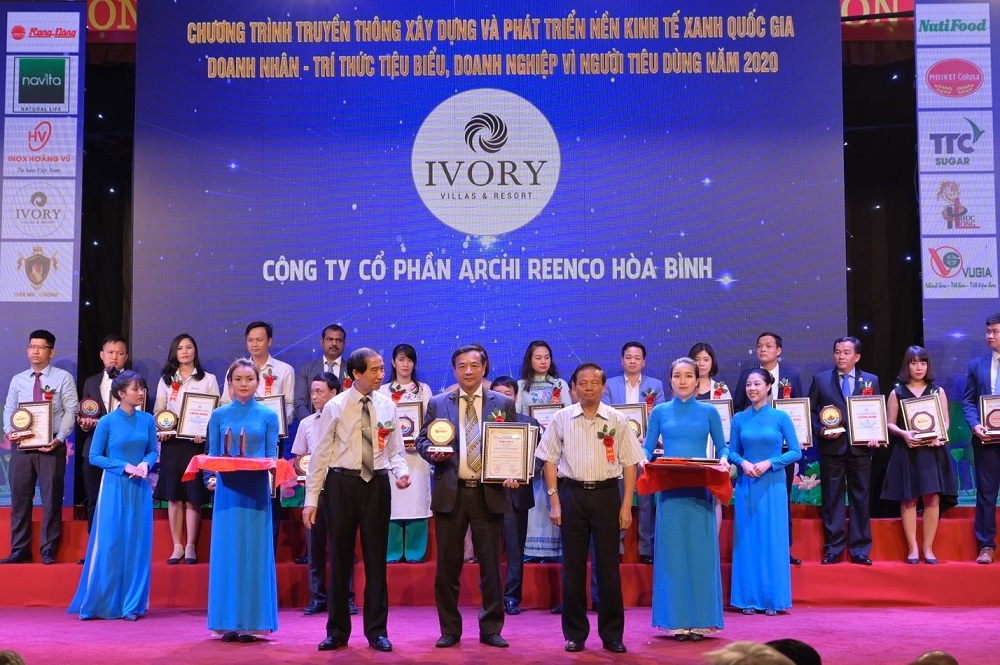 Ivory Villas & Resort được vinh danh Top 10 Thương hiệu Vàng Việt Nam 2020