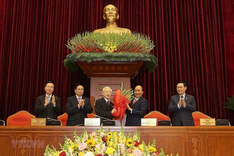 dong chi nguyen phu trong duoc tin nhiem bau lam tong bi thu