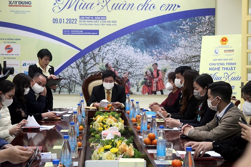 mua xuan cho em lan thu 15 vi tuong lai tuoi sang cho tre em