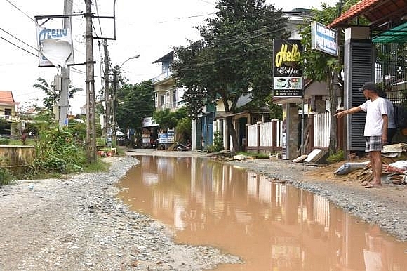 quang ngai tet nay dan vui vi co duong moi