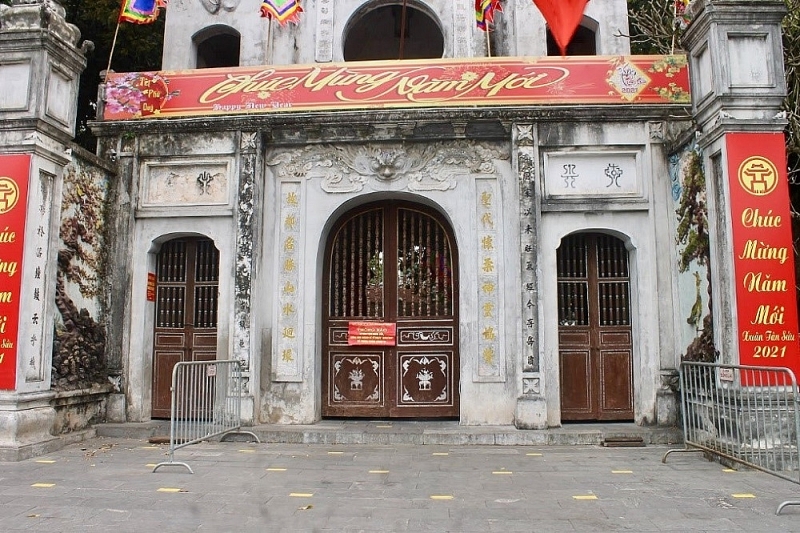 ha noi pho phuong vang lang trong ngay dau tien di lam sau ky nghi tet