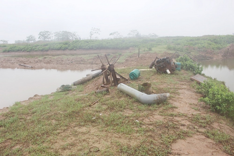 thanh hoa nup bong nuoi tom de khai thac cat trai phep tai nga son