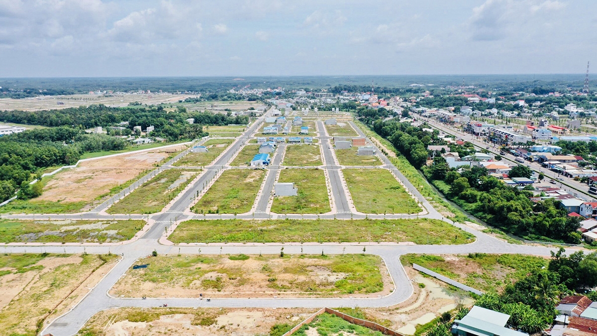 Bộ Xây dựng nói gì về đề xuất siết chặt phân lô bán nền, hạn chế đầu cơ?