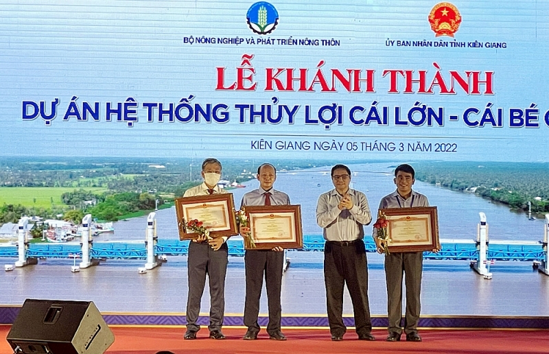 thu tuong pham minh chinh du le khanh thanh cong trinh thuy loi lon nhat mien tay voi tong von hon 3000 ty dong