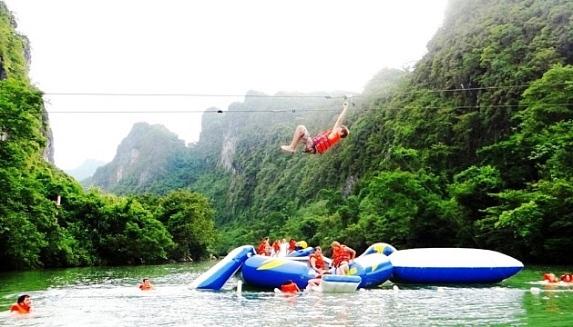 quang binh on dinh lai nganh du lich trong boi canh moi