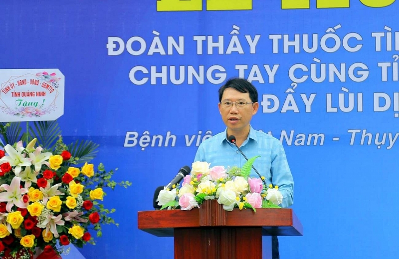 quang ninh ho tro 200 y bac sy giup bac giang xet nghiem covid 19