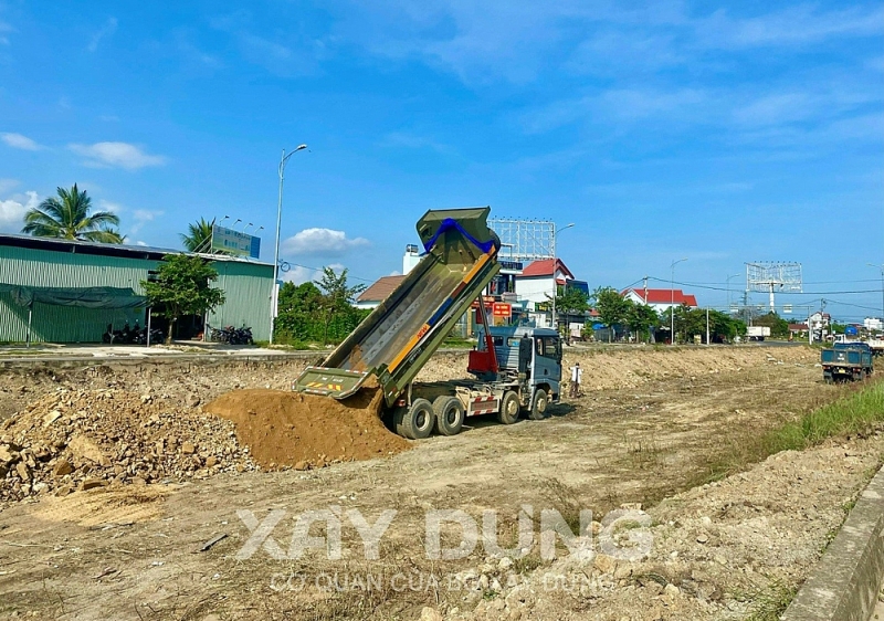 khanh hoa du an san lap va trong cay xanh duong vo nguyen giap got chan cho vua giay