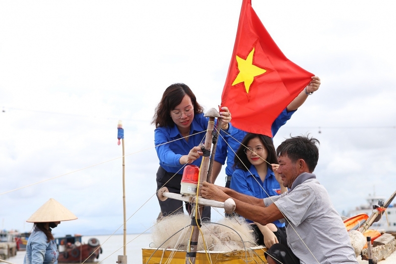 doan thanh nien bao xay dung voi cac hoat dong tinh nguyen thiet thuc tai huyen dao cat hai