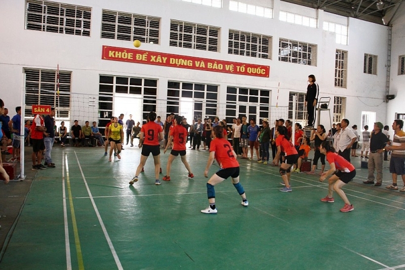 tam duong vinh phuc to chuc giai bong chuyen hoi chao mung dai hoi dang cac cap