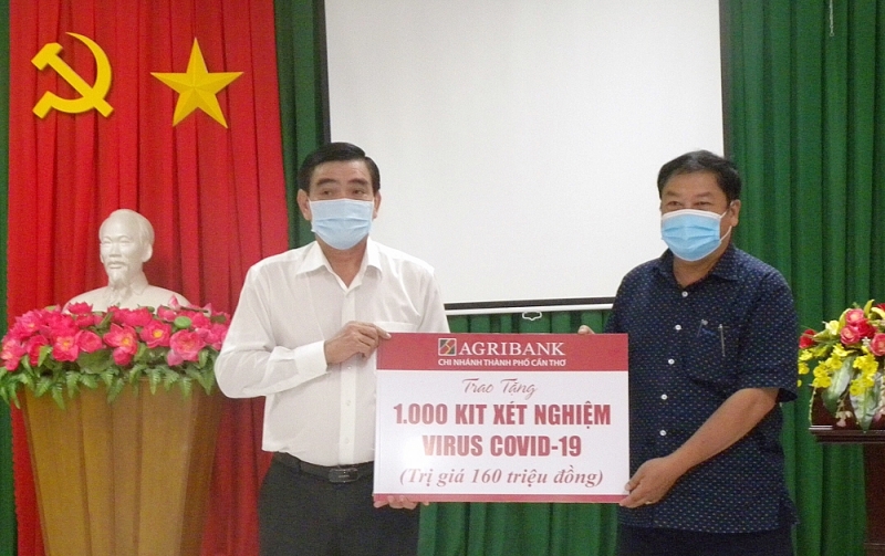 agribank can tho ung ho 1000 bo kit xet nghiem virus covid 19