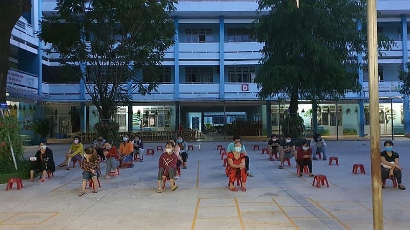 nhung huong dan moi ve cach ly xet nghiem dieu tri to chuc tiem chung luu dong tai thanh pho ho chi minh