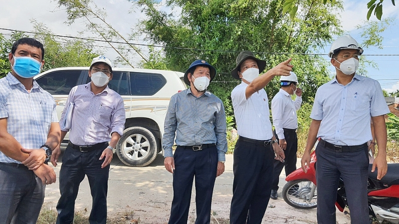 quang ngai du an duong ven bien dung quat sa huynh gap kho khan ve von