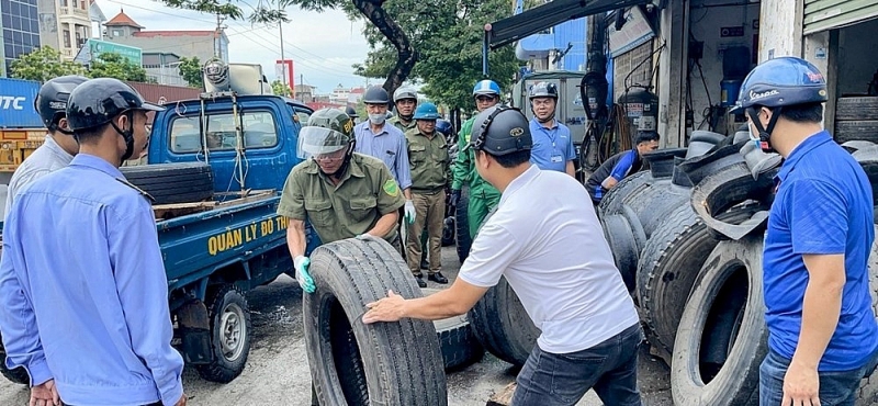 hai phong kien quyet lap lai trat tu duong he tuyen nguyen binh khiem va cat bi