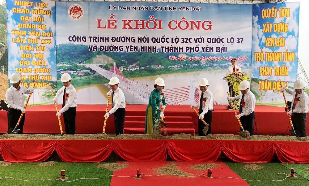 Khởi công xây dựng đường kết nối thành phố Yên Bái với Quốc lộ liên tỉnh