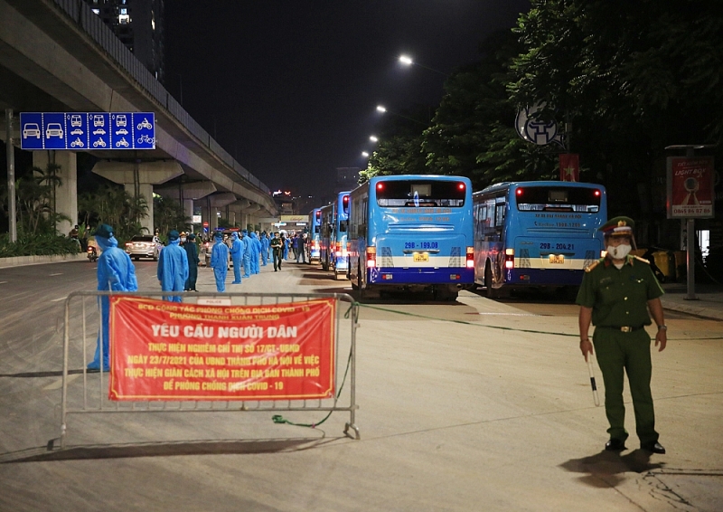 thanh xuan ha noi di doi khoang 1200 nguoi dan de khong che o dich phuong thanh xuan trung