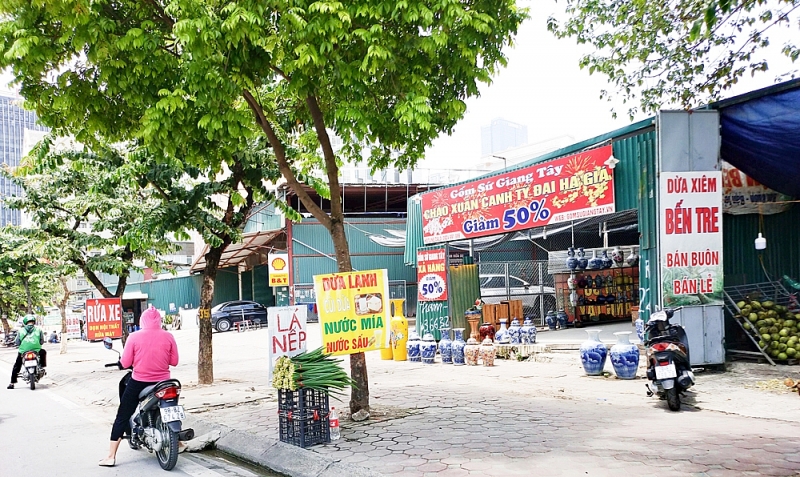 ha noi tran lan kho xuong san bong trai phep tren dat nong nghiep dat du an