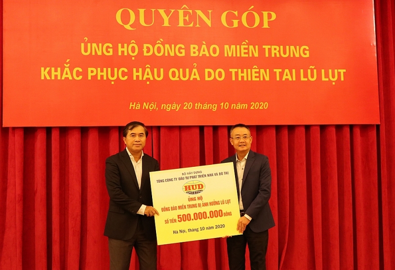 bo xay dung phat dong quyen gop ung ho dong bao cac tinh mien trung