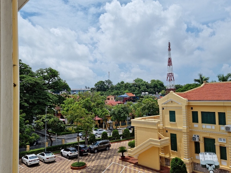 bai 1 quang yen do thi cai lao hoan dong