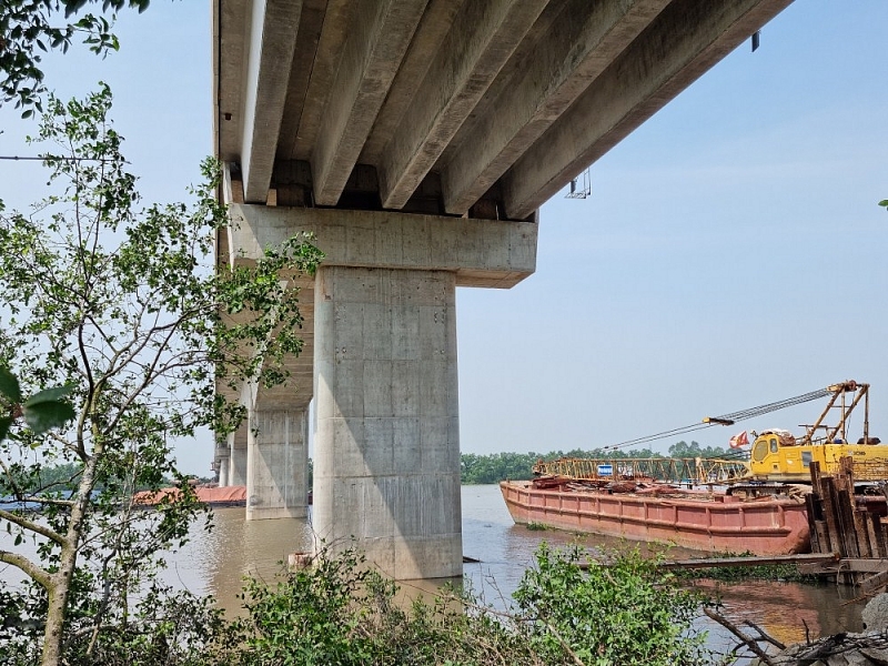 bai 1 quang yen do thi cai lao hoan dong