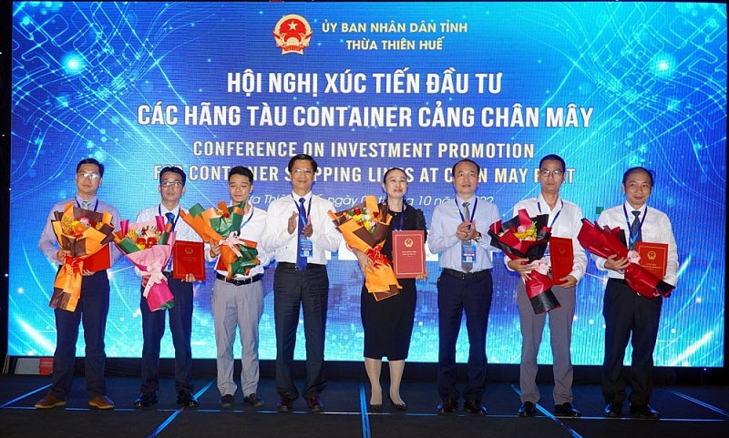 thua thien hue xuc tien dau tu cac hang tau container cang chan may