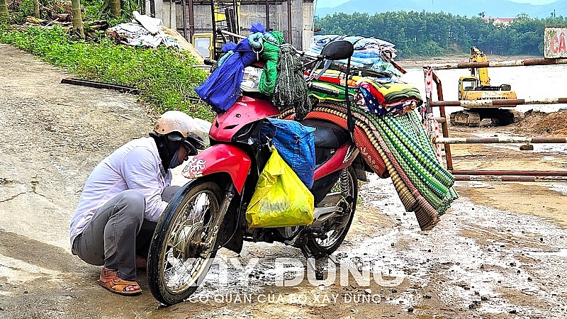 thot tim canh nguoi dan quang ngai lieu minh vuot lu du