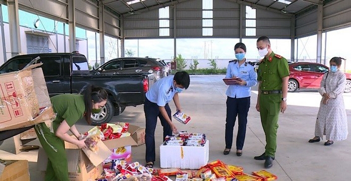 Thanh Hóa: Đẩy mạnh công tác chống buôn lậu, gian lận thương mại, thương mại điện tử 