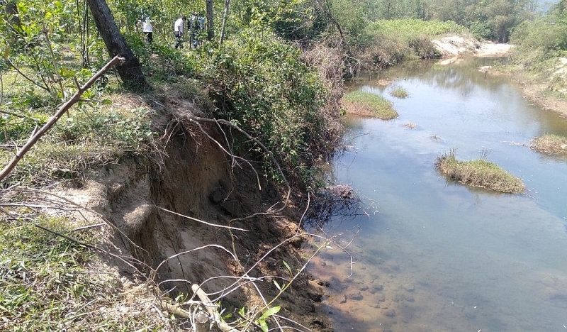 thua thien hue noi lo song bu lu nuot mat nha