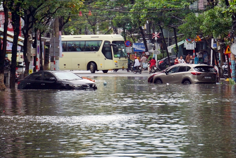 da nang cu tri quan tam den van de thoat nuoc do thi