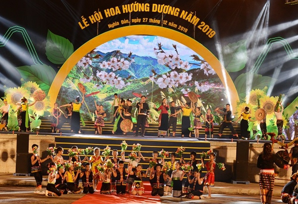  Nghệ An: Khai mạc Lễ hội Hoa hướng dương 2019