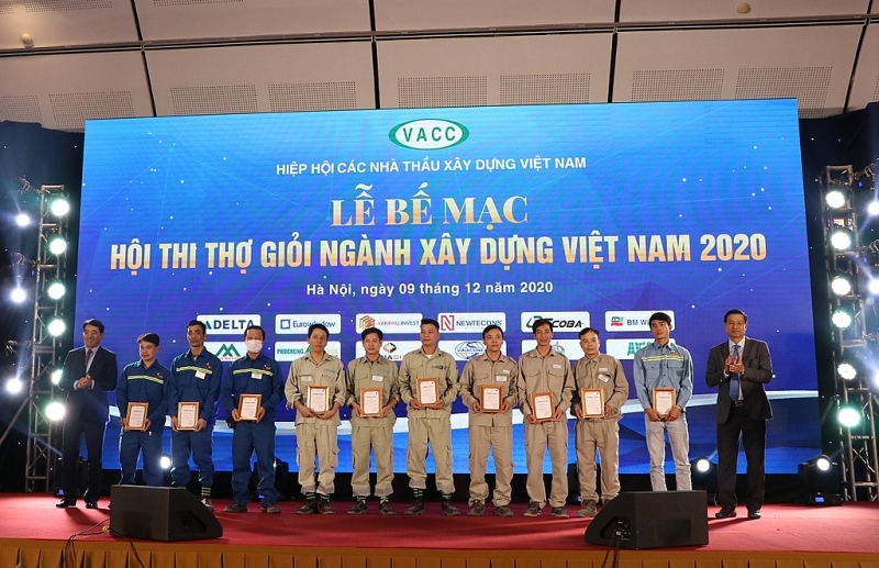 vinadic boi thu giai thuong tai hoi thi tho gioi nganh xay dung viet nam 2020