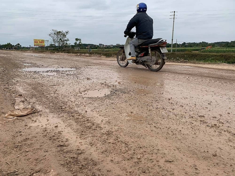 viet yen bac giang nguoi dan mo tho kho vi mo dat