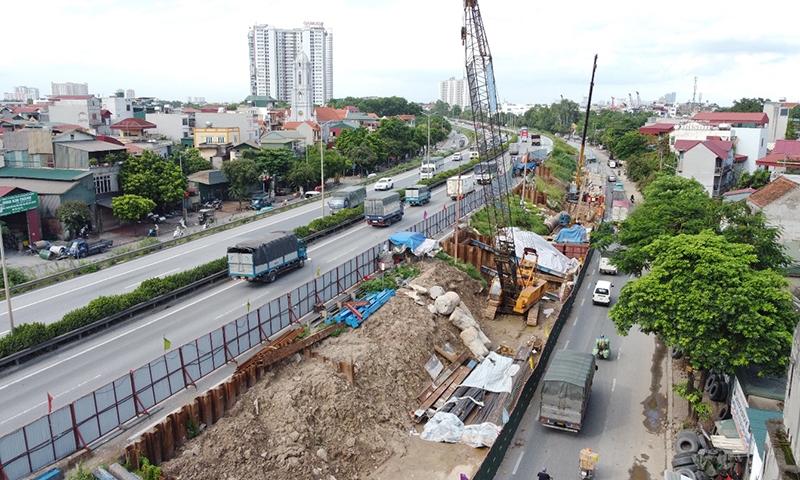 Đường nối cao tốc Pháp Vân - Cầu Giẽ tới Vành đai 3: Thi công cầm chừng vì thiếu mặt bằng