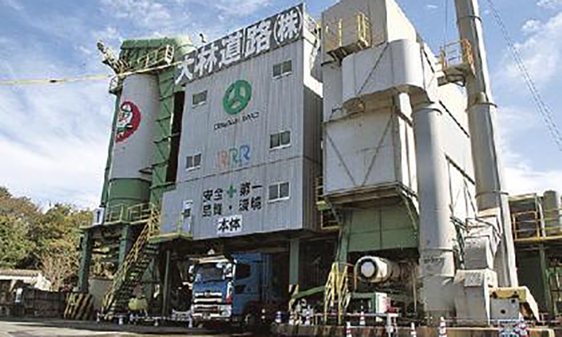 Japan’s Obayashi road establishes zero emission asphalt mix production process using waste cooking oil