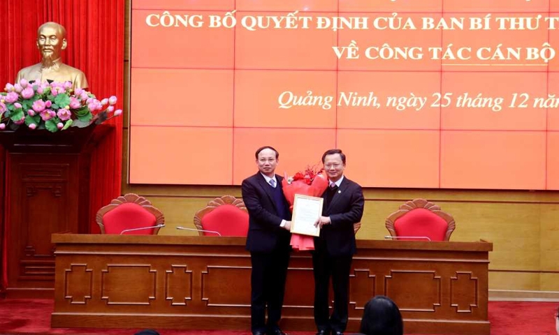 Công bố Quyết định của Ban Bí thư chuẩn y lãnh đạo tỉnh Quảng Ninh
