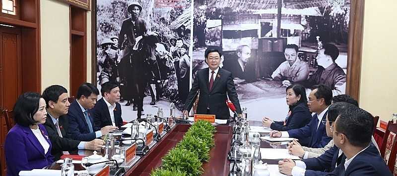 Chủ tịch Quốc hội Vương Đình Huệ đánh giá cao kết quả xây dựng nông thôn mới của huyện Định Hóa