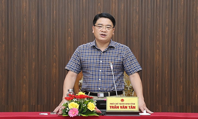 Quảng Nam: Bãi nhiệm chức danh Phó Chủ tịch UBND tỉnh đối với ông Trần Văn Tân và Ủy viên UBND tỉnh với ông Lê Ngọc Tường