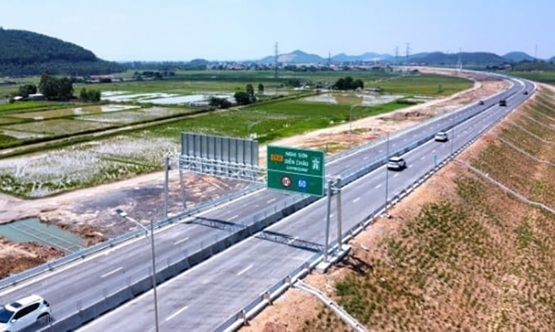 Xây dựng trạm dừng nghỉ thuộc Dự án thành phần Quốc lộ 45 - Nghi Sơn trên tuyến cao tốc Bắc - Nam phía Đông